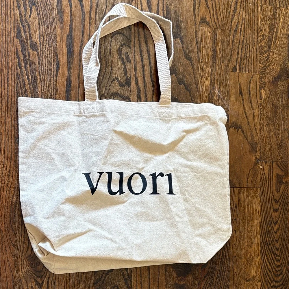 Vuori Cream Canvas Tote Bag “The Rise. The Shine.” - Picture 3 of 4